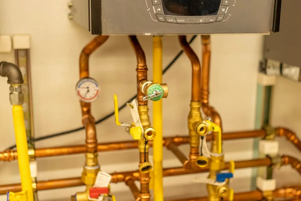 Licensed technician providing Sewer Cleanout for a homeowner in Oakwood